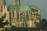 Chevet de la cathédrale de Chartres et chapelle Saint-Piat